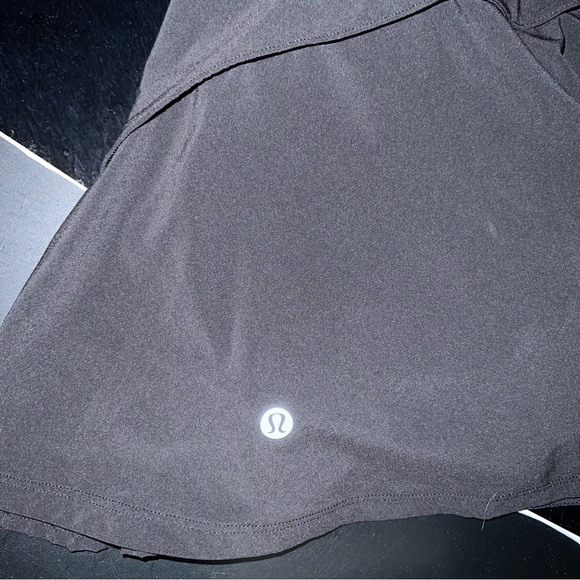 LULULEMON PLAY OFF THE PLEATS SKORT - Picture 10 of 11